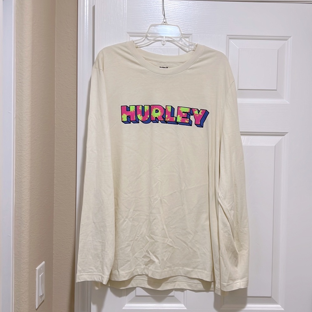 Hurley long sleeved tee shirt